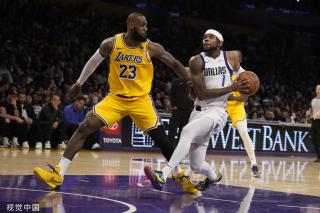 队的对决中 队的对决中