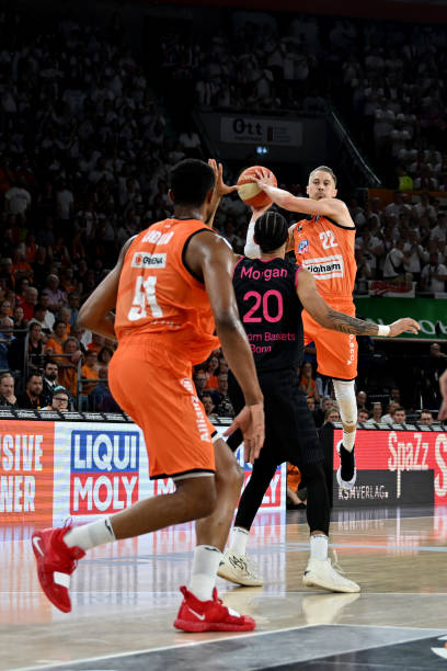 后所透露的 后所透露的